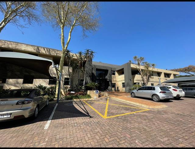 361M² OFFICE TO LET IN BRYANSTON